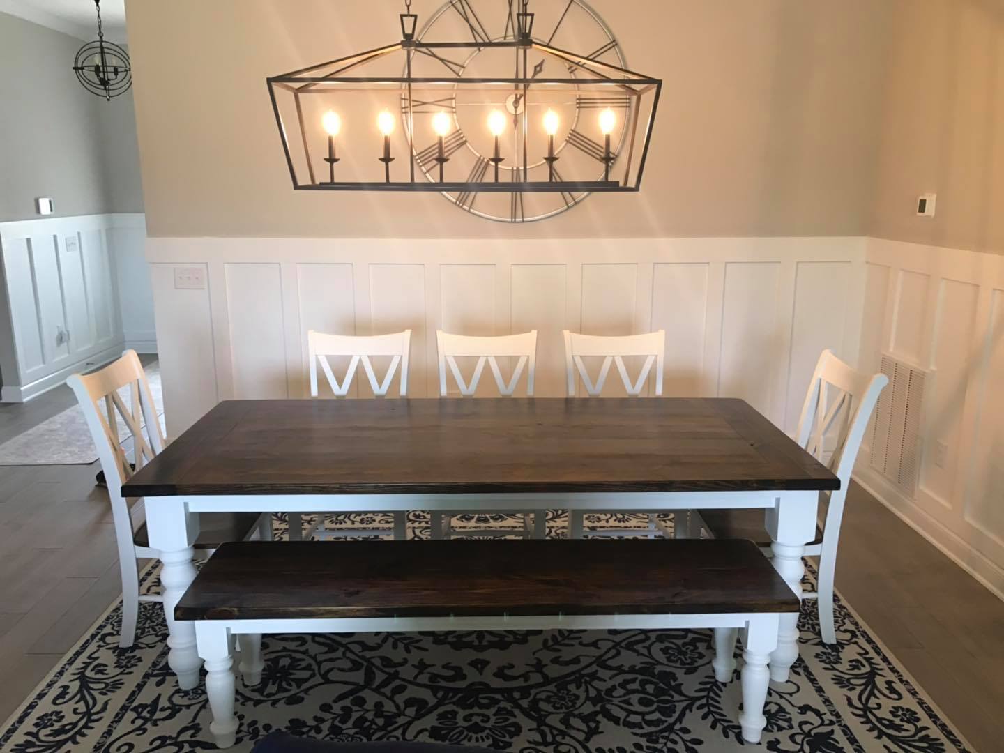 Jumbo English Country Table