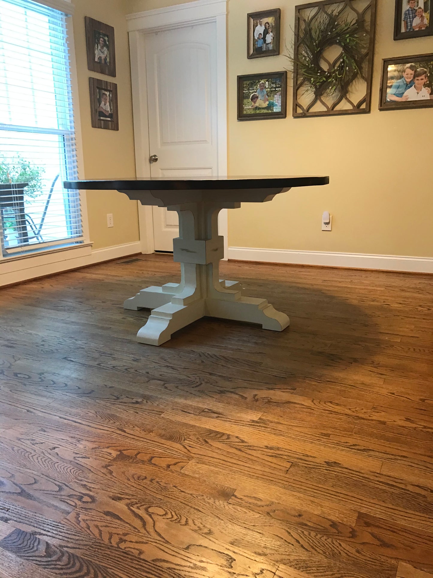 Round Charles Trestle Table